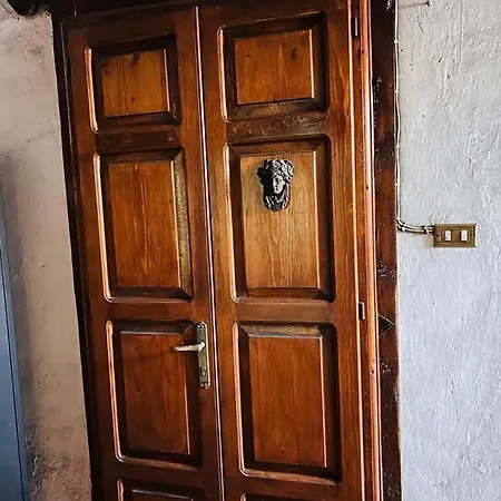 Апартаменты Historic Alex Castle Граведона